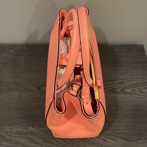 Pink Fendi tote/crossbody bag - Picture 6 of 16